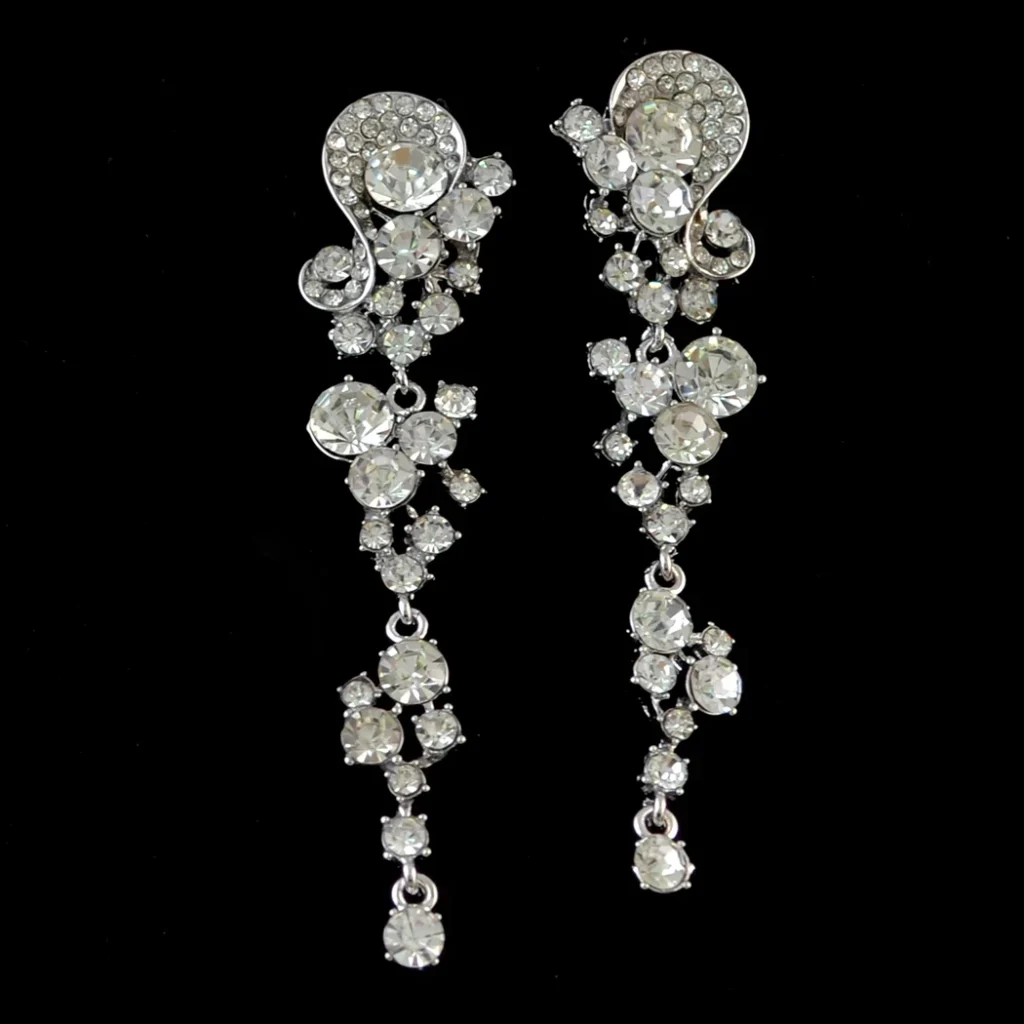 boucle d'oreille diamant pendante